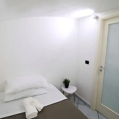 San Mattia Home-Quartierispagnoli Naples Exterior photo